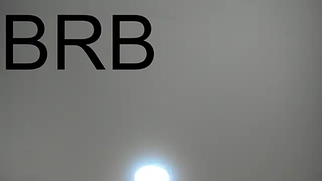 little_evangeline2 Adlı Modelin Canlı XXX Sohbeti