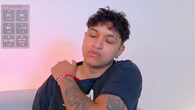 Webkamerová show DominickJoness