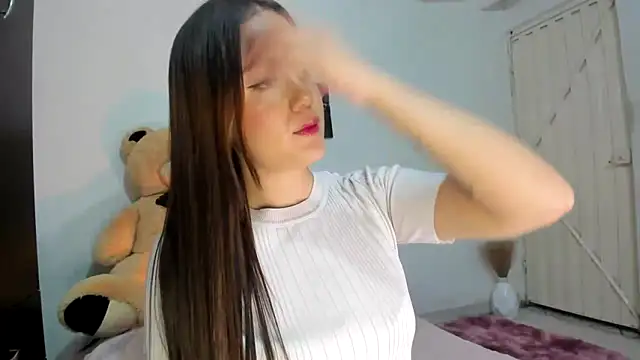 Chatroom XXX en direct de caro_gemm