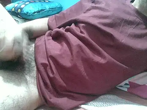 Precumboner: διαδικτυακό σόου στην κάμερα