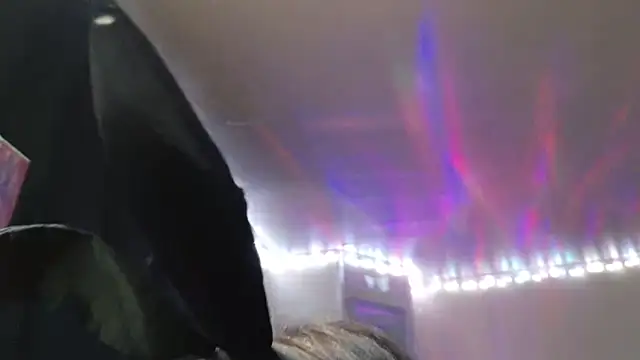 mavismable's Webcam Show