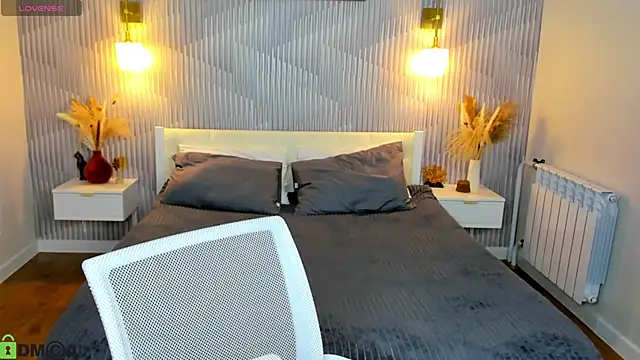 แชท XXX สดของ elise_robbie