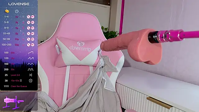 Chatroom XXX en direct de LeonaEviann