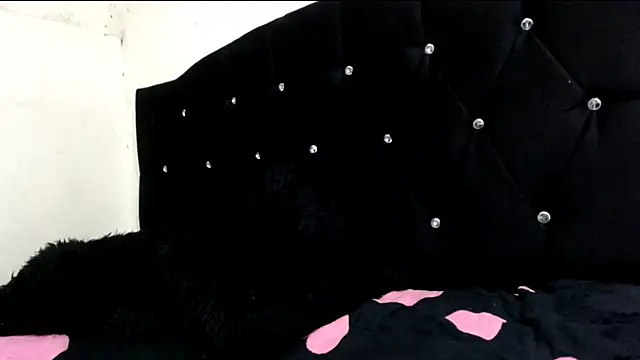 MonieeDolly Webcam Show