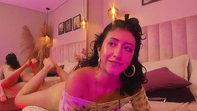 karoline_lux's Live XXX Chat