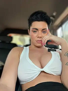 LukeLouHarvey live XXX chat