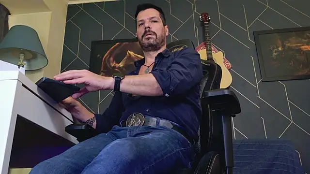 XXX chat uživo modela ChrisKox