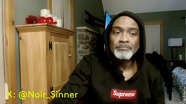 Czat XXX na żywo – sinnernoir