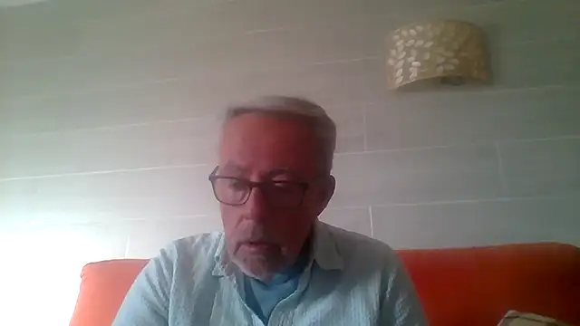 Pokazy przed kamerką – tuggy59