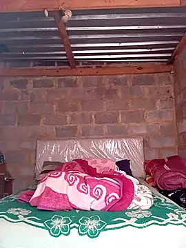 thickmeat47 在線直播表演