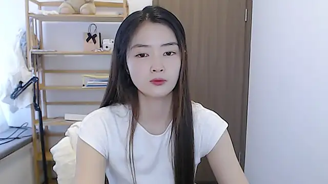 Mimi-cnbaby's Live XXX Chat