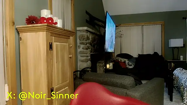 sinnernoir Adlı Modelin Canlı XXX Sohbeti