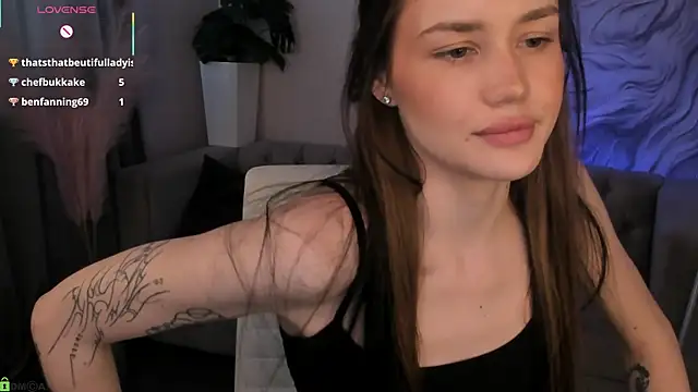 Chat XXX en directo de Aria_Mila