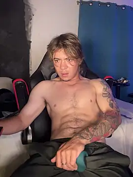 AngelLatinBoy Show Webcam