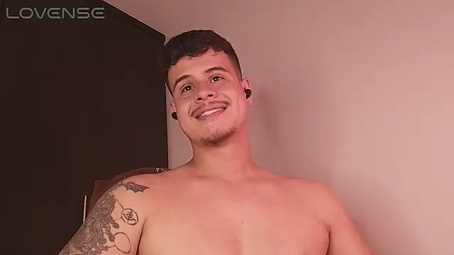 BjornSteel's Live XXX Chat