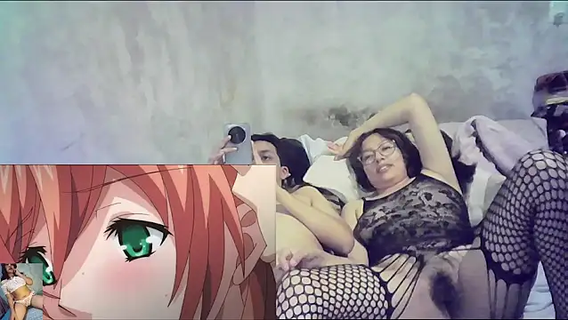 Giby_Grace: διαδικτυακό σόου στην κάμερα