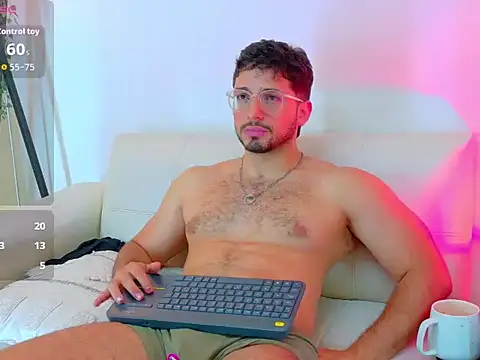 دردشة NICK_MOSS_ الجنسية المباشرة