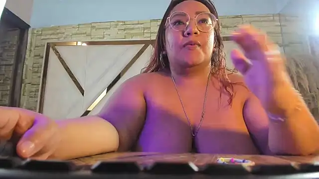 Shara_Oz Chat XXX live