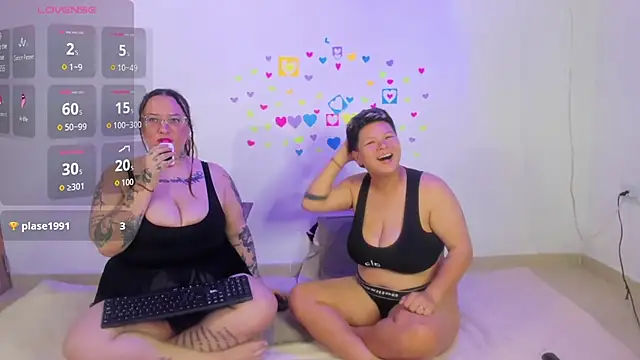 MiaYMolly Live XXX-chat