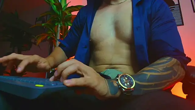 ALPHA_DOMINUS_: απευθείας συνομιλία ΧΧΧ