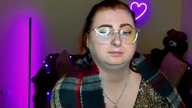 Chatroom XXX en direct de Alicia_love00