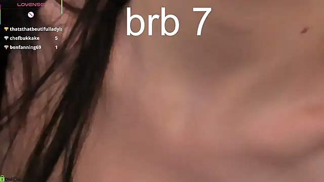 Aria_Mila – Live XXX-chat