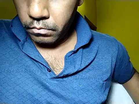 Lucky___05 Show Webcam