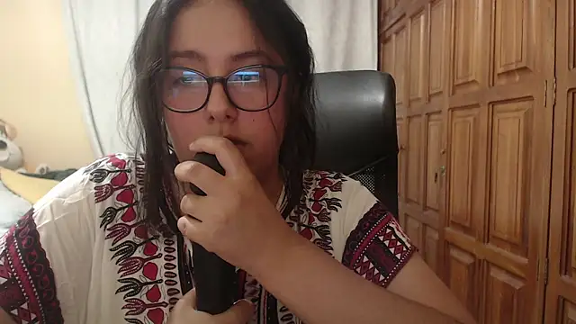 Venus_cat_'s Live XXX Chat