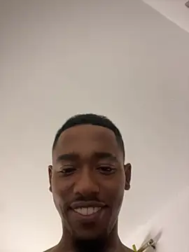 matatanlove: διαδικτυακό σόου στην κάμερ α