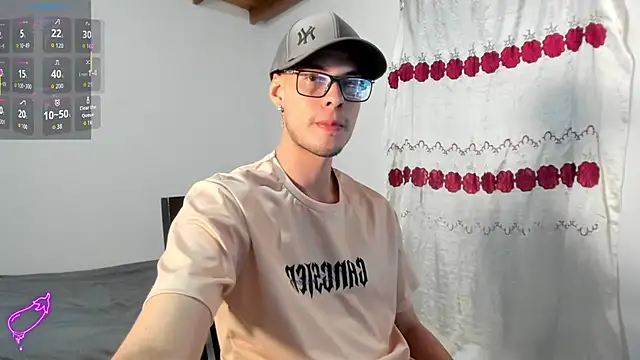 Vlad__night live XXX chat