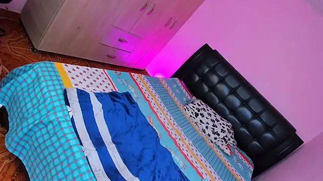 دردشة Charming_J الجنسية المباشرة