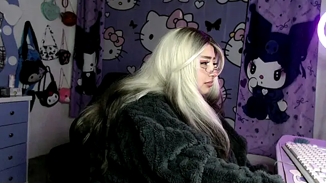 lussyevans24: онлайн-секс-чат