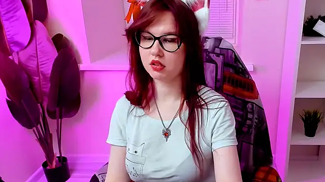 CarolGiggly's Live XXX Chat