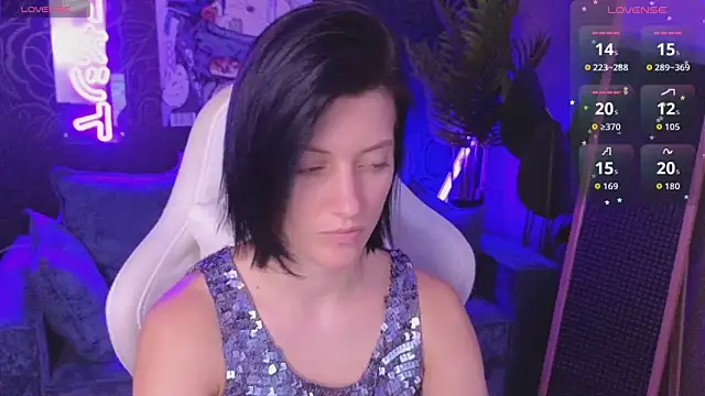 แชท XXX สดของ roxy_riot_