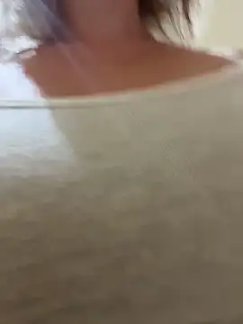 RonnieKiss: онлайн-секс-чат