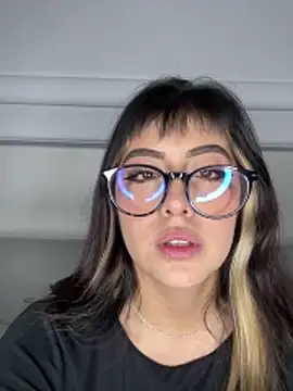 justmariee: онлайн-секс-чат