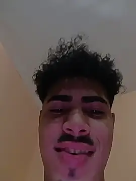 LucaColmal's Webcam Show