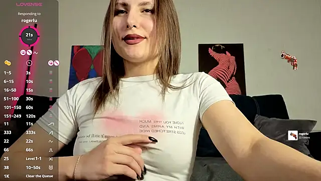 TrixiBell Live XXX-chat