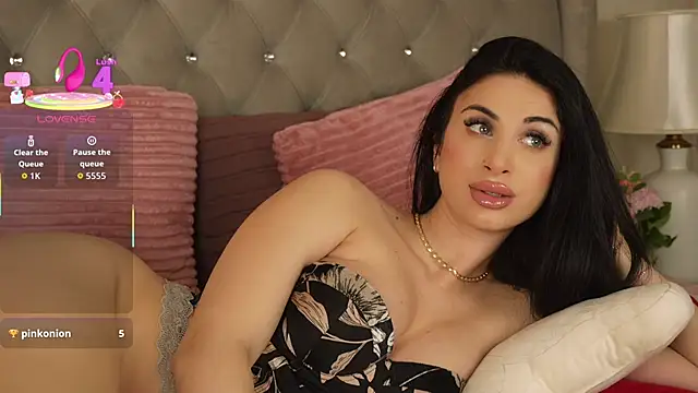 Celine_Noir's Live XXX Chat