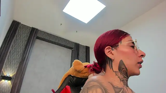 แชท XXX สดของ selene_red_