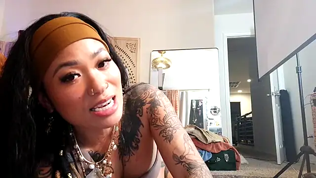 maciixbby: απευθείας συνομιλία ΧΧΧ