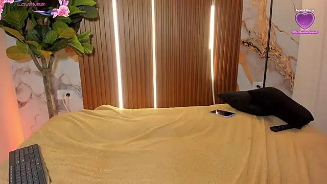 Antonella_Moretti_ Live XXX-Chat