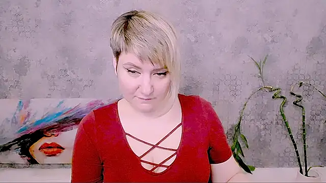 Djullia – Live XXX-chat