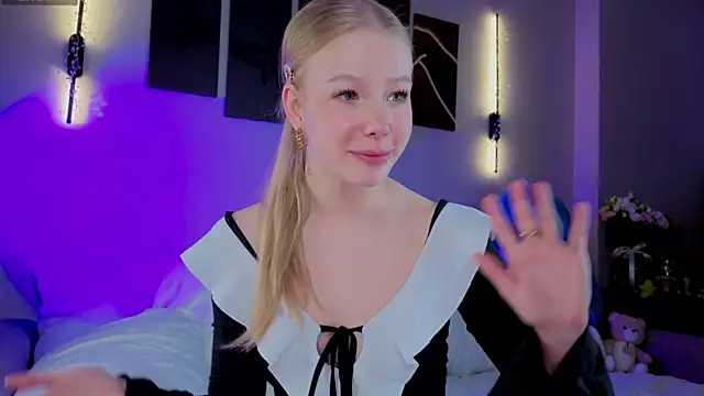 emilyshepar_d's Live XXX Chat