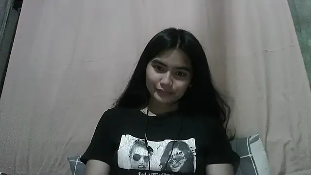 SarinaWhisenton Webcam show