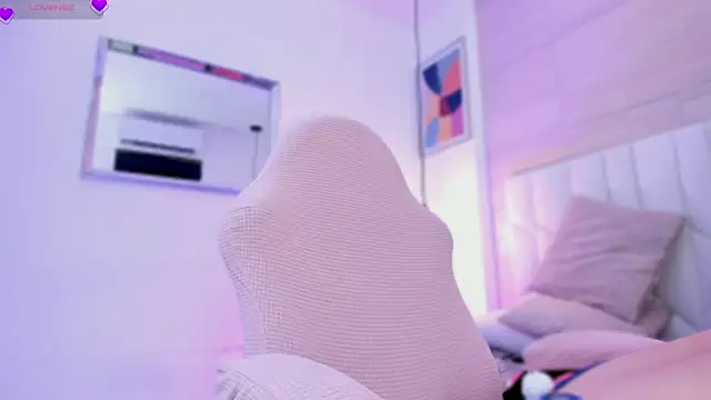 Chatroom XXX en direct de io_chie_