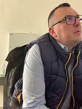 Mike8523 网络视讯表演