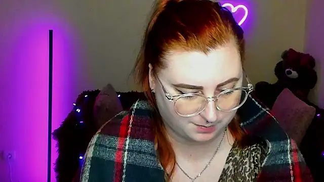 Chatroom XXX en direct de Alicia_love00