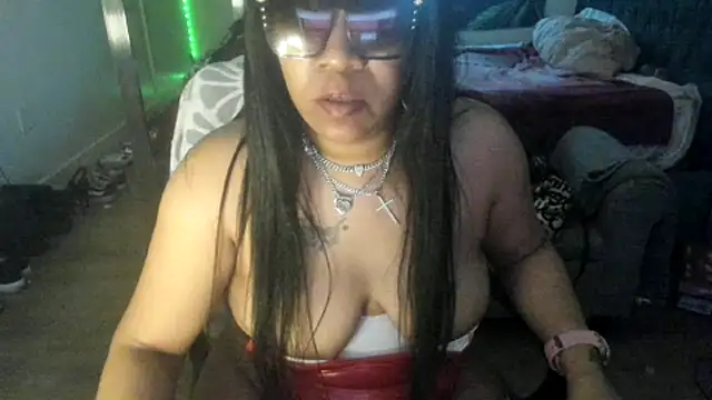 mzpretty444's Live XXX Chat