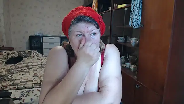 HotLusiのライブXXXチャット